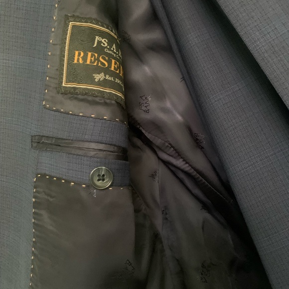 Just in time for prom season! Almost new Joseph A. Banks suit. - Picture 4 of 5